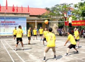 Tìm hiểu các cách đánh bóng chuyền hơi đúng cách nhất
